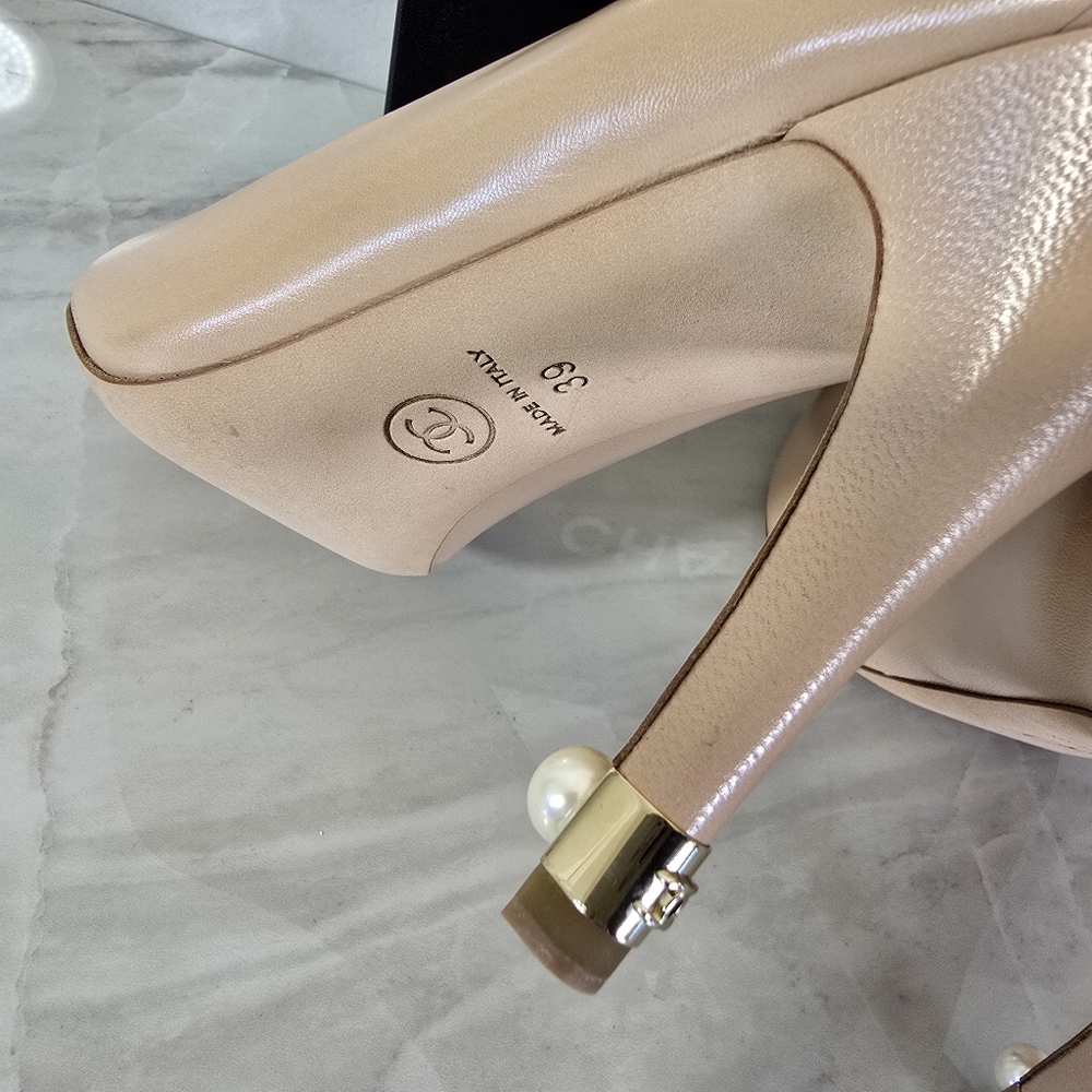 CHANEL Women's Peep Toe Heels - Blush - Picture 5 of 10